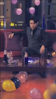 2021精品国色卡一卡二